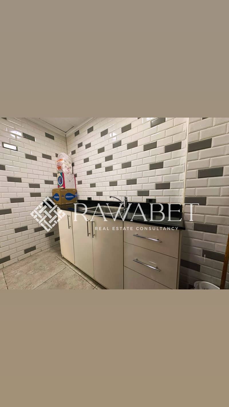 7 C6FF786C-0846-4A97-B2F0-68313D449B54. jpeg