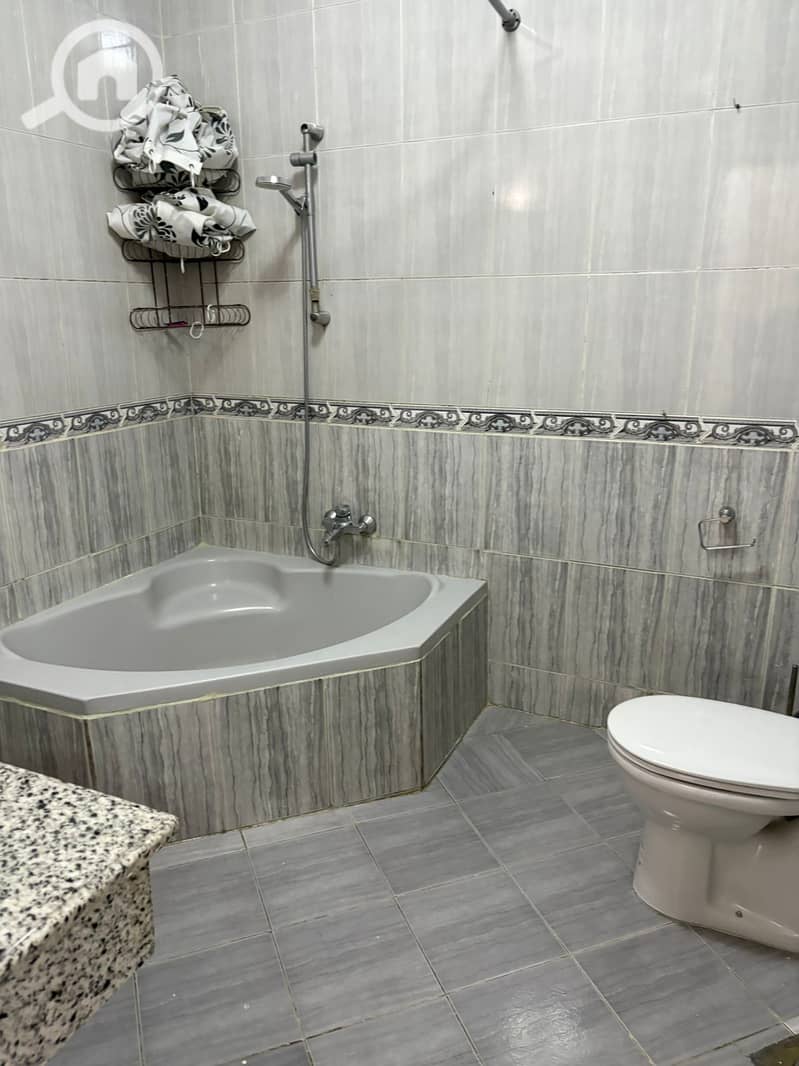 8 WhatsApp Image 2025-10-30 at 17.15. 04_fc2ab918. jpg