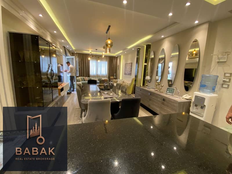 7 4c9e2716-22c6-4261-bb8e-497d6dc11efc. jpeg