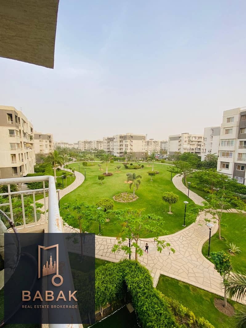 8 dda812e4-5427-4aed-a171-e4d5e06c8f65. jpeg