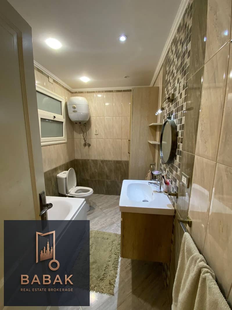 10 6de78300-3084-4aeb-bb20-dd68ed7f9ebf. jpeg