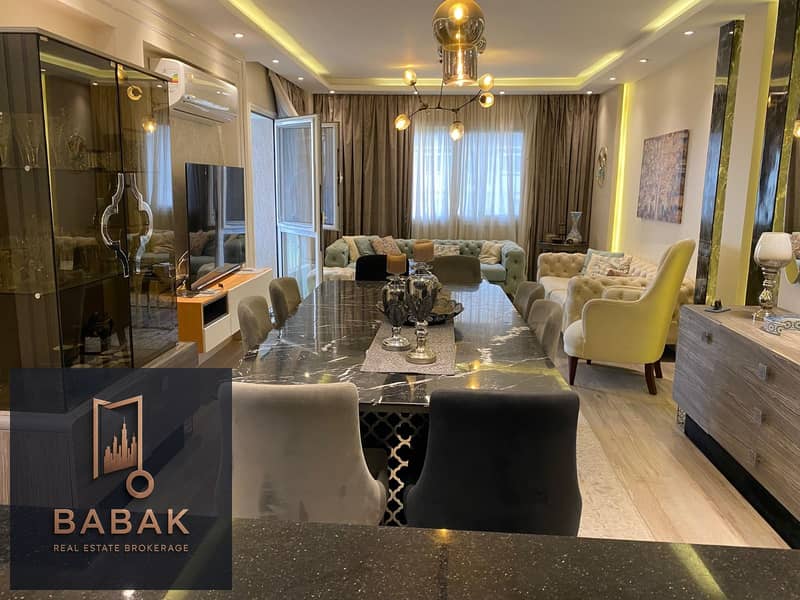 12 42d8d0c7-cf72-4dcf-87a4-f33d1a1fd8a2. jpeg