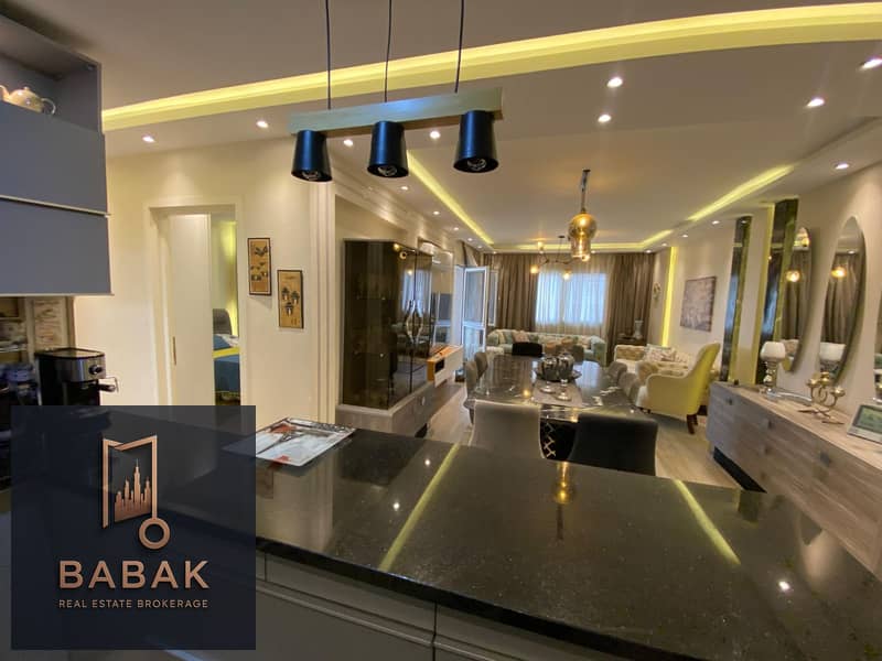 18 76433f9b-cbda-4be4-b667-7b5c350c003f. jpeg