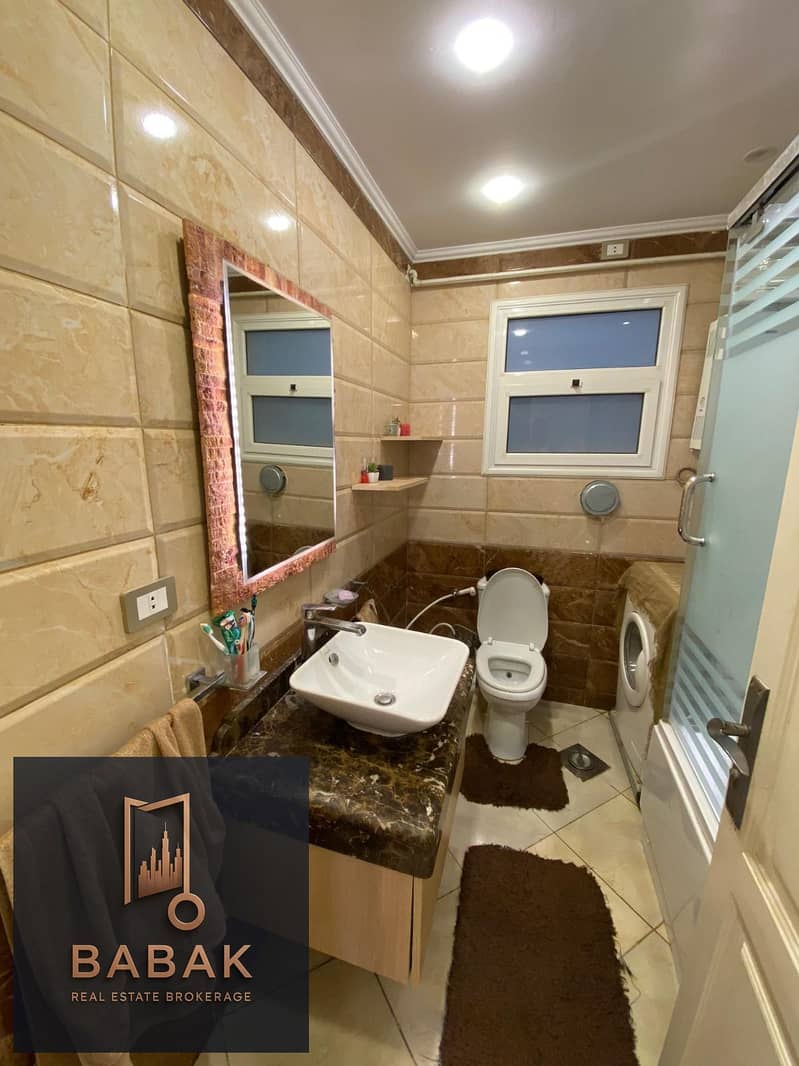 21 c20275c3-39d2-402d-abca-210073c4d289. jpeg