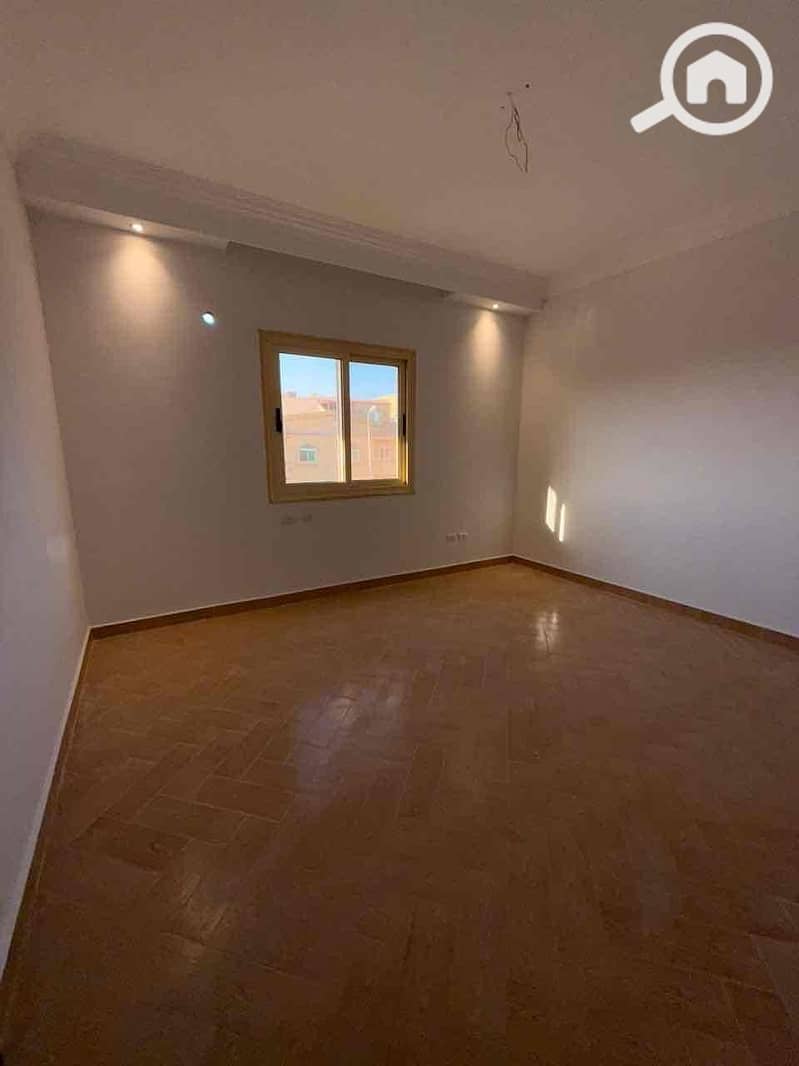 8 55e13704-fbde-4409-893d-fa4497830ace. jpg