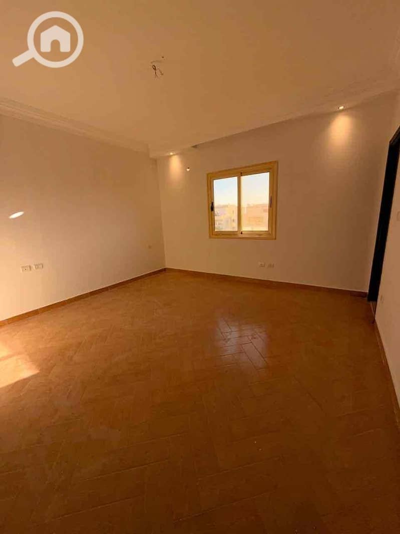 11 91b078cc-6630-4f04-866d-e8934d3358ee. jpg