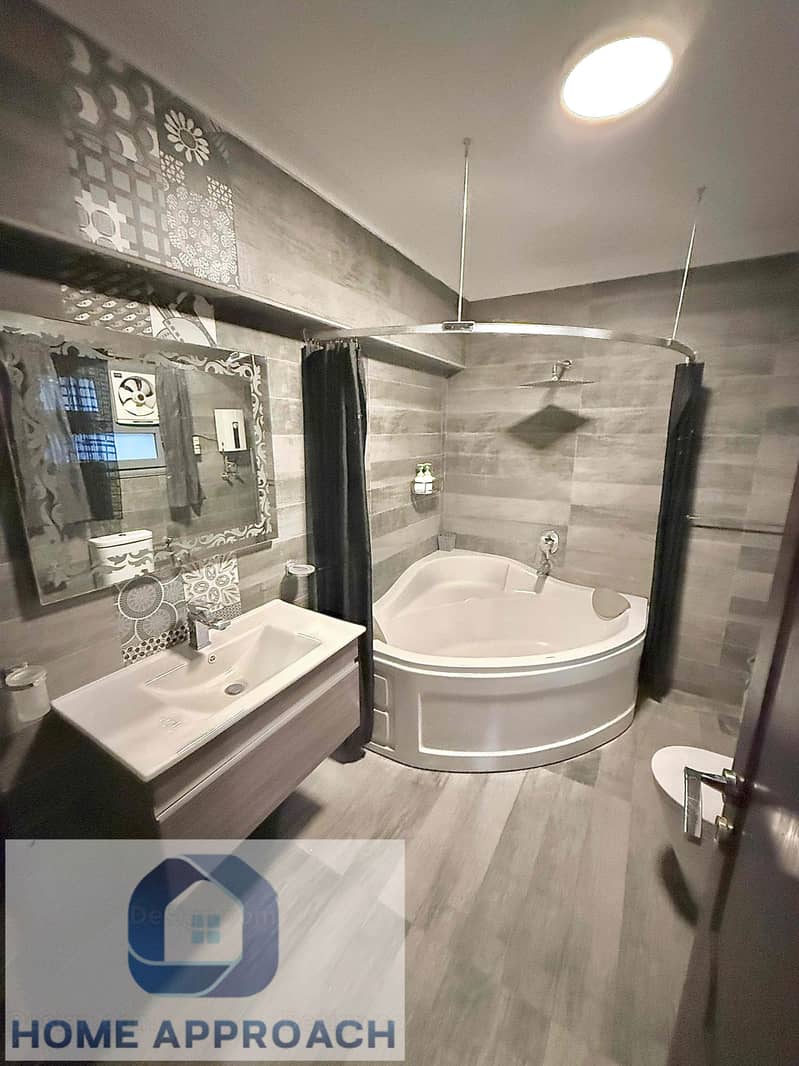 15 15c4fd29-0f34-4f1c-bfd7-de87aae2c420. jpg