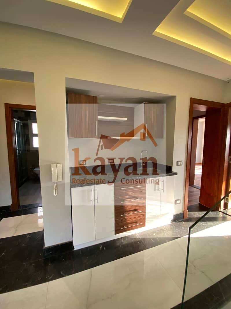 2 WhatsApp Image 2025-10-27 at 10.46. 55_e0e31b08. jpg