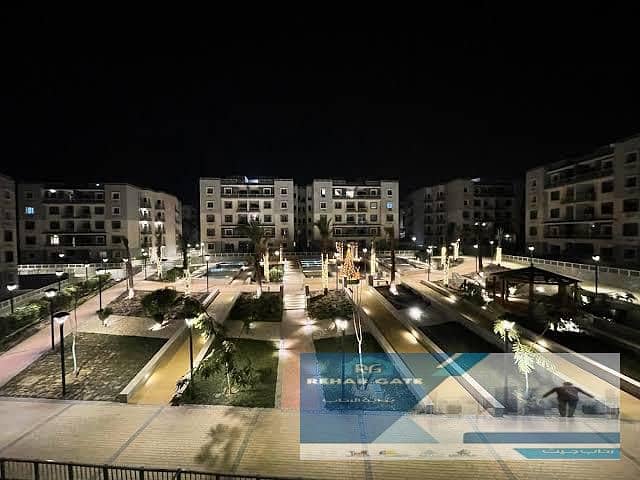 9 2988e579-da01-4498-8cde-ef24c2bcdeb0. jpg