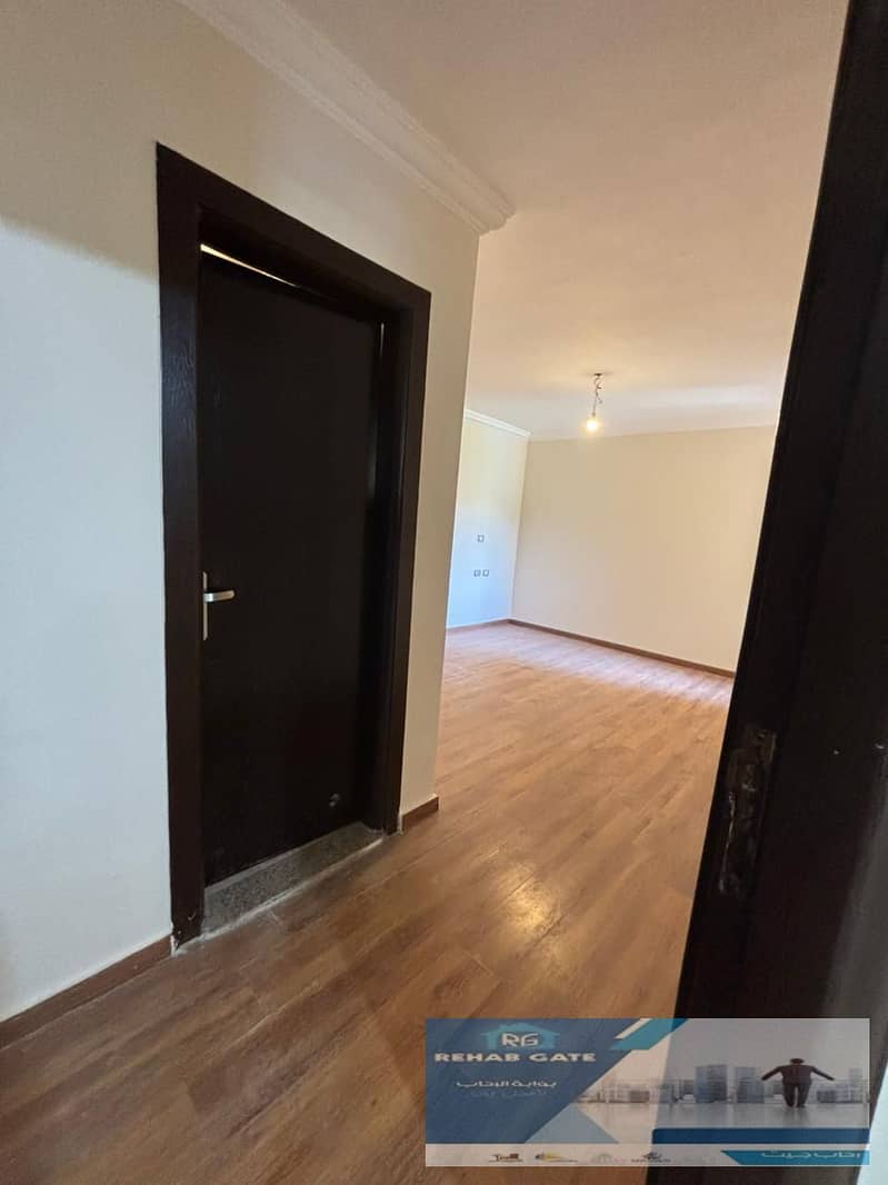 10 07663d9a-a746-4de1-9517-3c62be6cba57. jpg