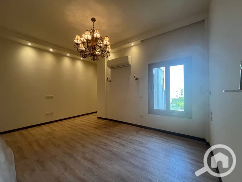 5 WhatsApp Image 2025-10-30 at 5.43. 53 PM (3). jpeg