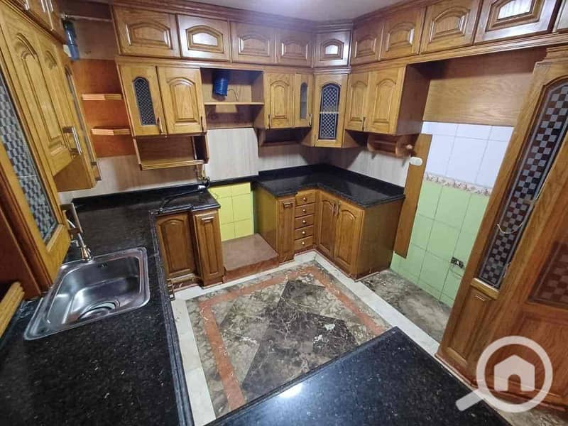 4 1fff9de4-028a-4279-a33d-4ad0e4f576fd. jpg