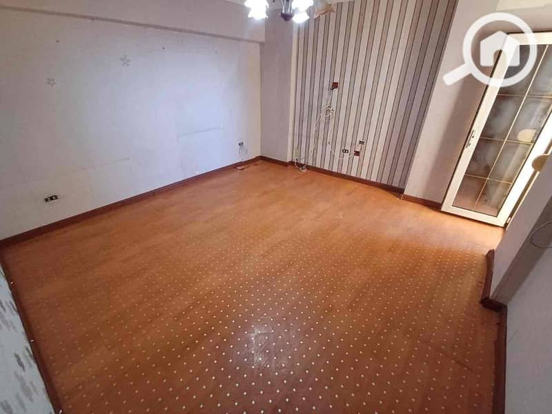 6 3c3ba237-5e5c-4b5e-954d-05674ba501c5. jpg