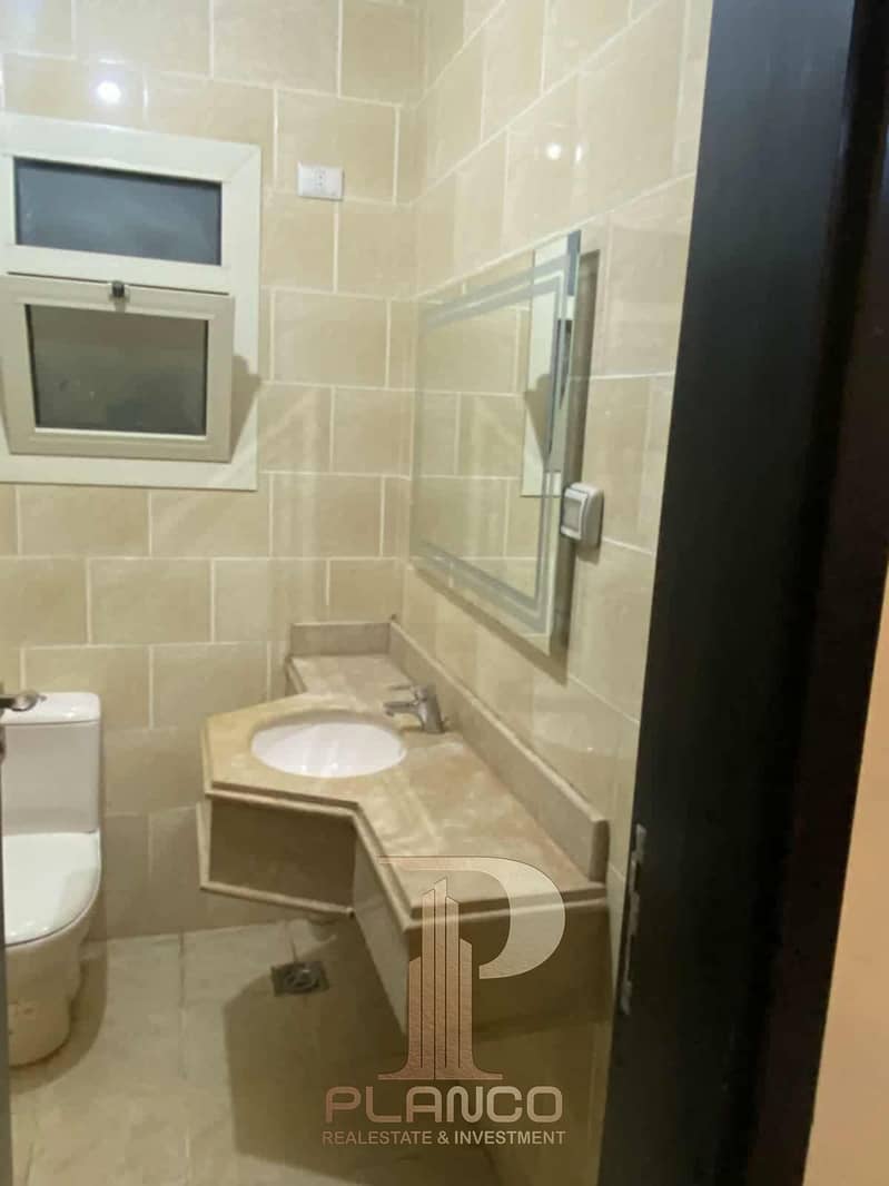 2 0d52613c-8f85-4478-899c-0289419e5be3. jpg