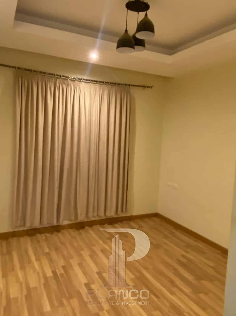 16 cacc58c7-31b3-4e0b-a5f6-86ce68097cb2. jpg