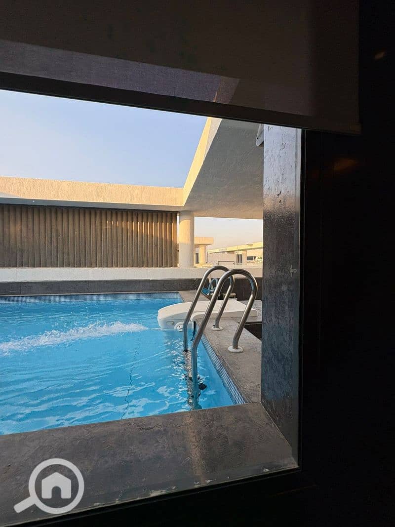 7 5bfd75ef-8132-4859-bbb4-d32dbddf899c. jfif. jpg