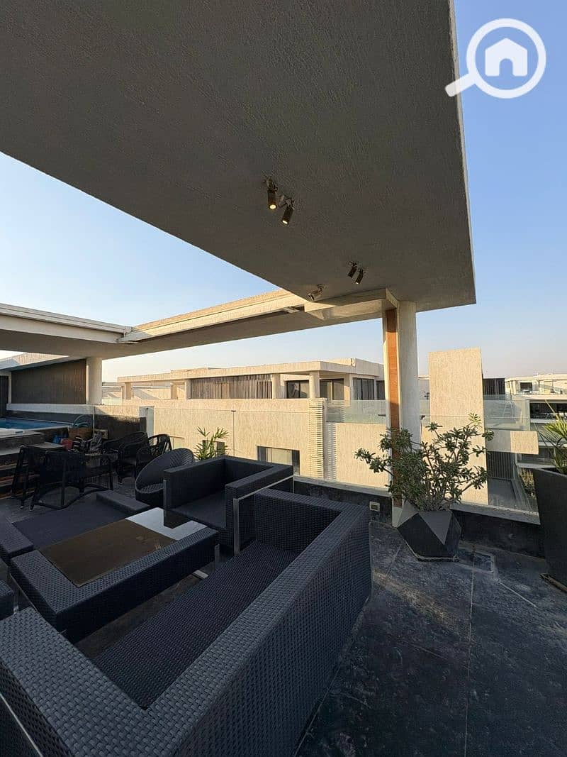 15 26037f90-606e-49f8-bc8e-a22a0a77dd95. jfif. jpg