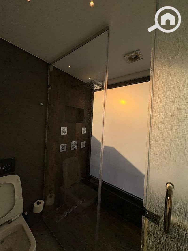 20 bfc34559-3c5a-44ce-b9a0-ae951c927966. jfif. jpg