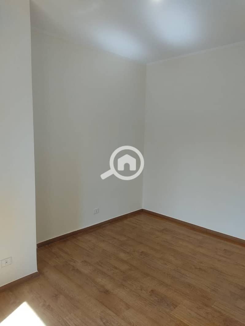 25 WhatsApp Image 2025-10-30 at 5.26. 56 PM. jpeg