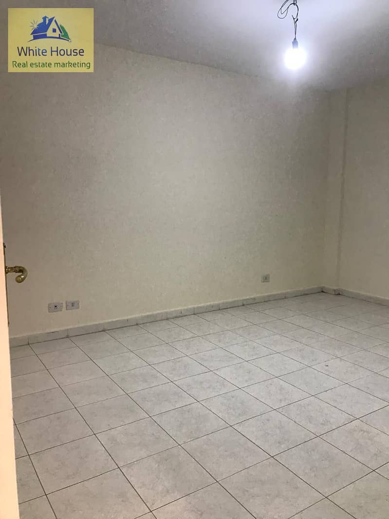 4 WhatsApp Image 2025-10-26 at 9.06. 04 AM (3). jpeg