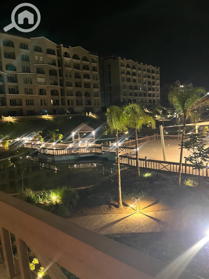 5 23DEEB9E-B0FF-4D1C-8ABE-AB8D9E5D4781. jpg