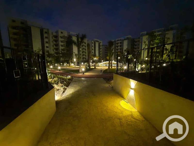 3 4a2c2fc6-aa5b-432b-8dc8-d0d540cce783. jpg