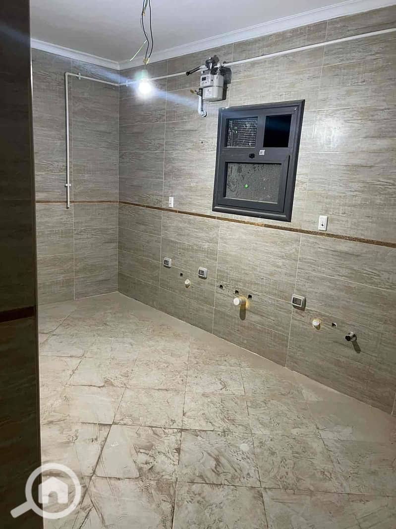 9 382161b7-0ceb-4b2c-baaf-a24cef00b0f2. jpg