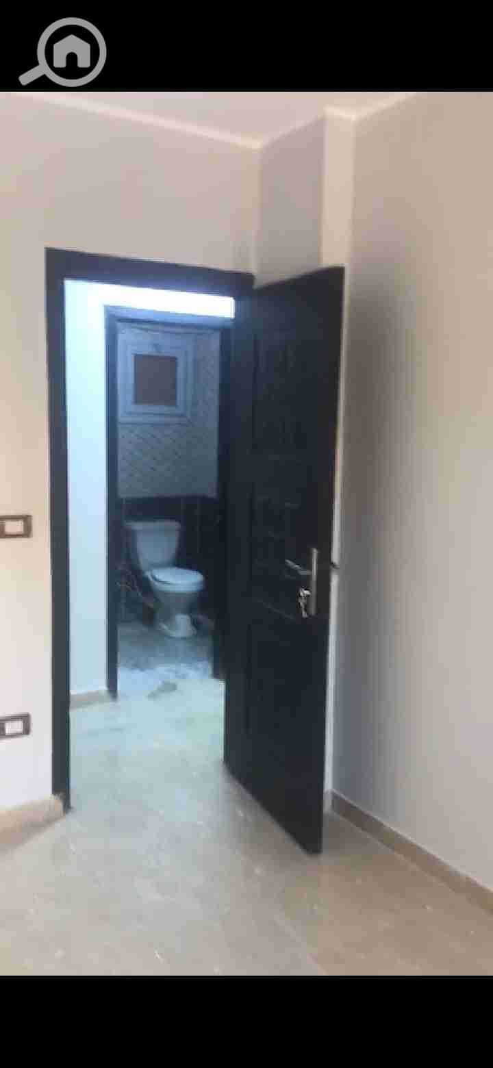 5 Screenshot_20251030_202501_com. whatsapp. jpg