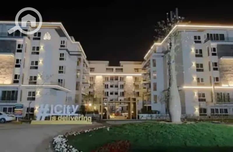 2 8142653-7581fo. jpg