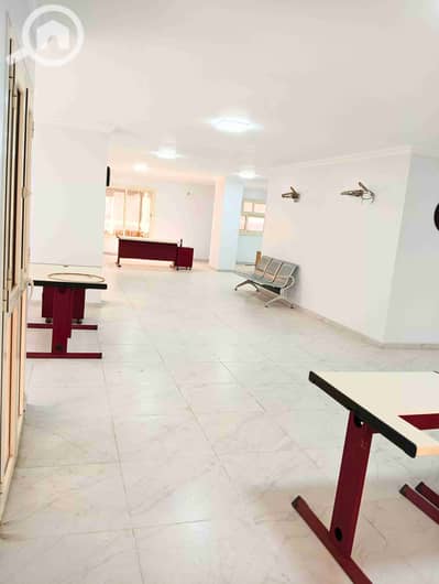 مکتب  للايجار في مصر الجديدة، القاهرة - 1001547468. jpg