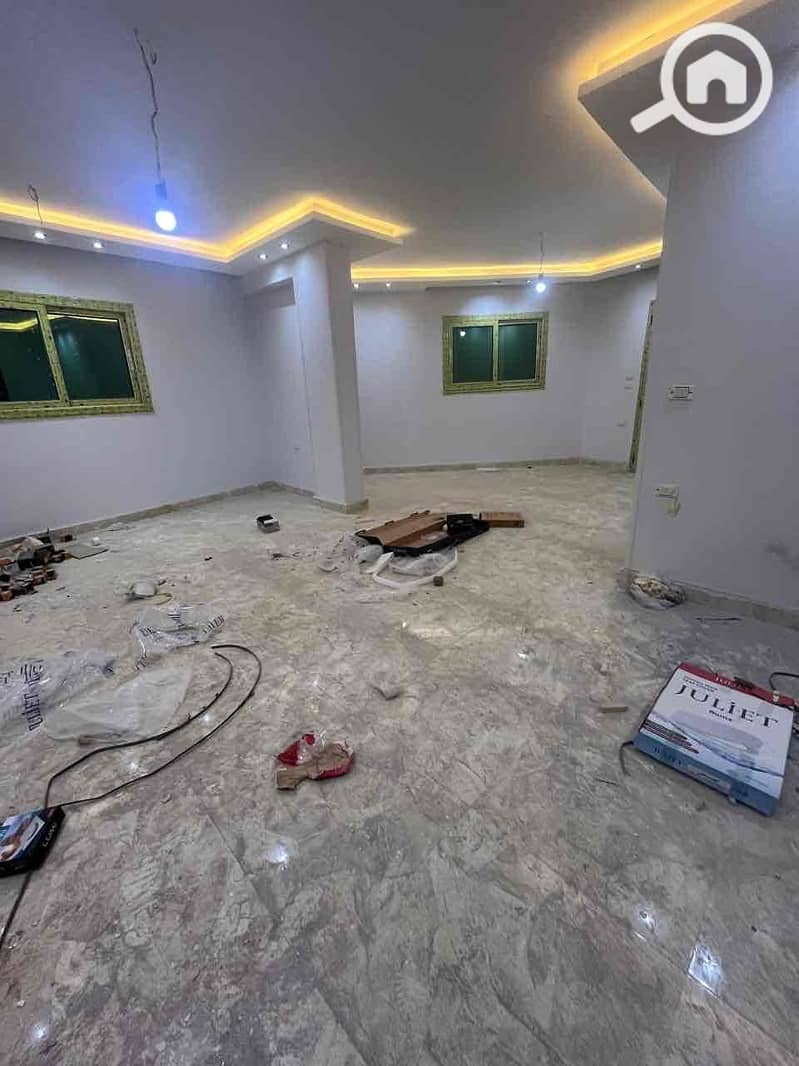 a7d9e7c1-5533-42e1-a2b0-5b6ef60494ee. jpg