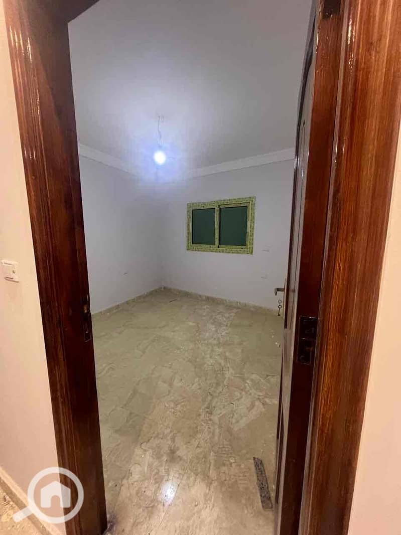 3 1eb94b41-e428-4010-93c5-a4e670d3d4e1. jpg