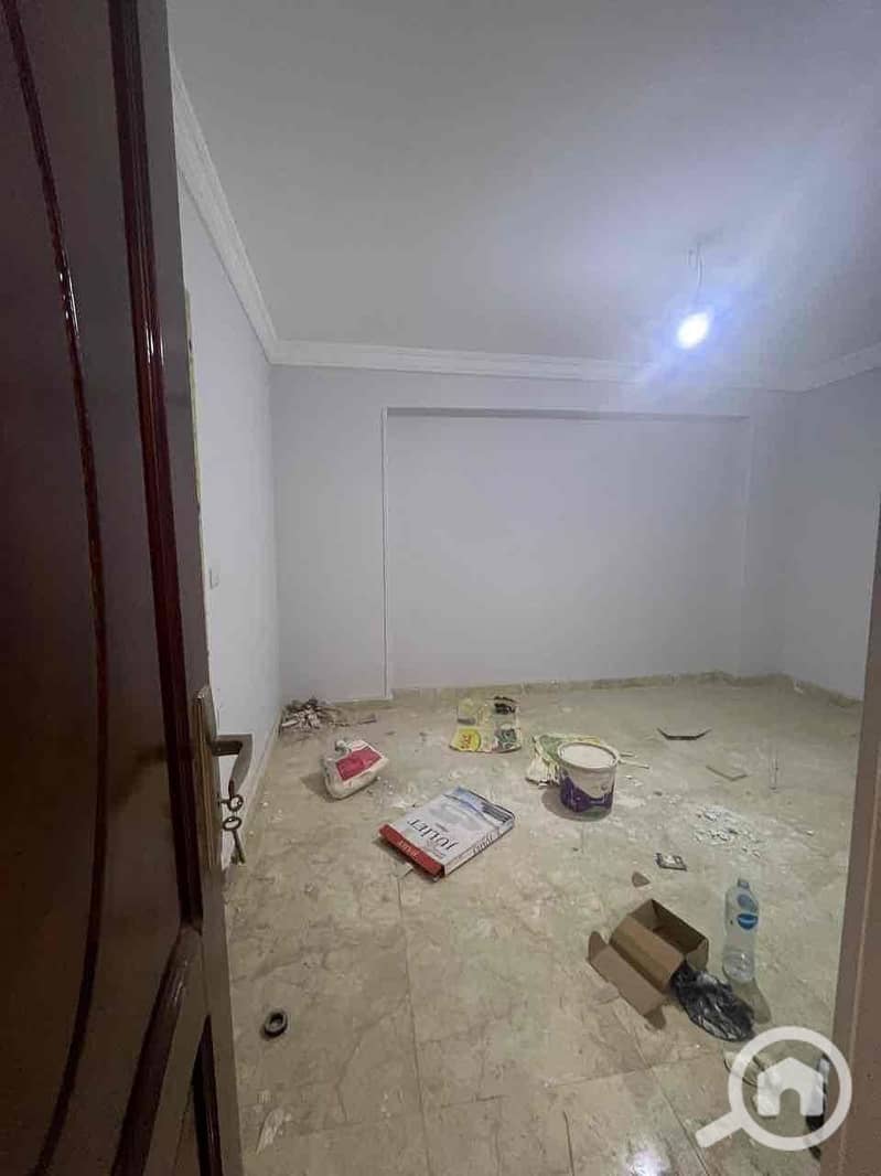 7 8a8510d1-c9e5-413e-851b-d70f2bf878ce. jpg