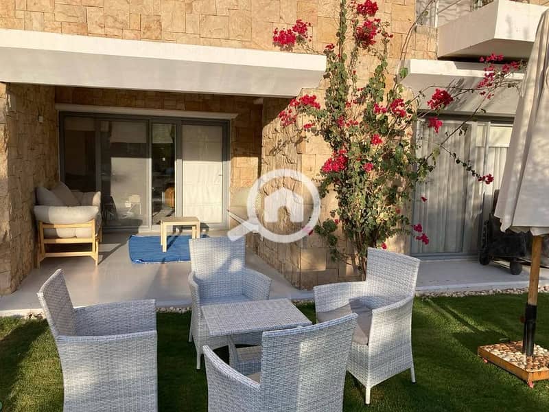 10 556026283_24461645393464780_764418479017755849_n. jpg