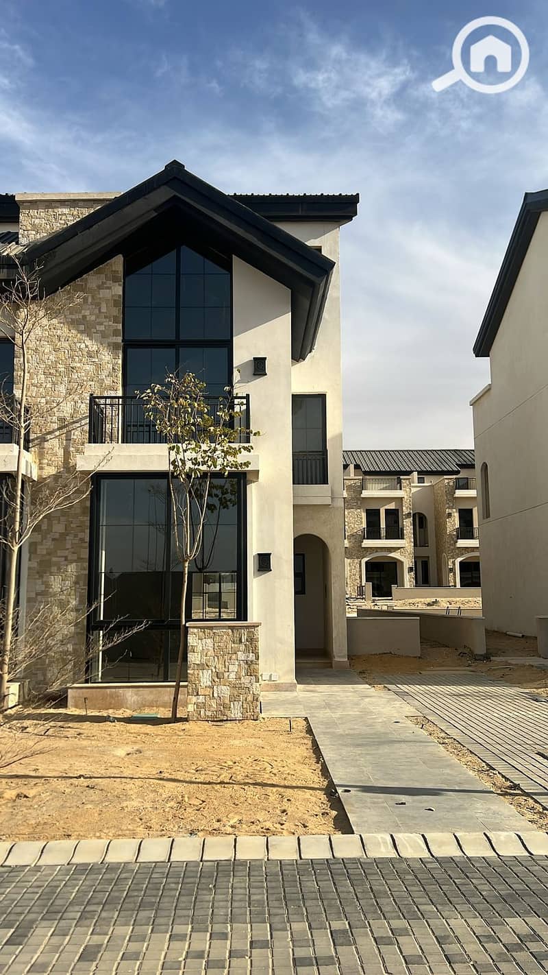 6 5ba8fe16-7991-4f19-abfd-fec8f5bcbaa3. jpeg