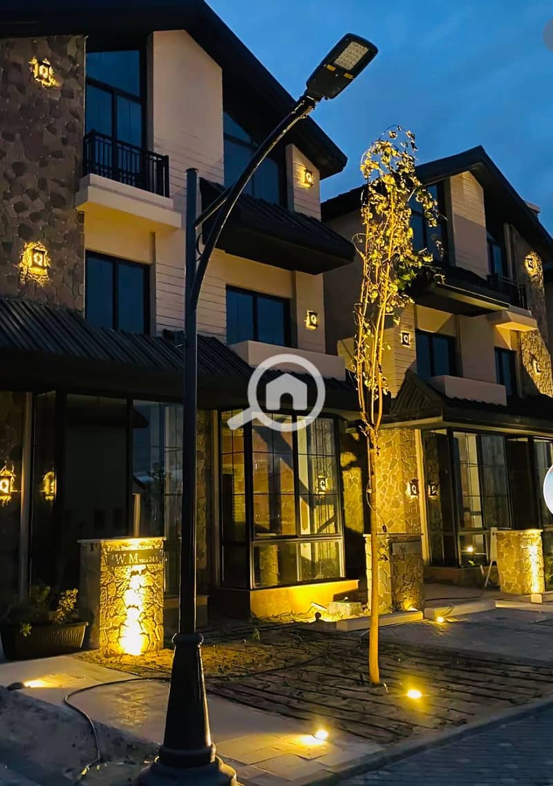 5 5e9c8109-acce-4ef3-a36e-7bd3b17077bf. jpeg