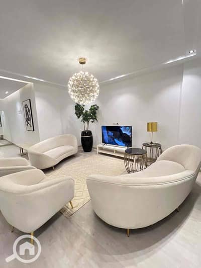 3 Bedroom Flat for Rent in Sheikh Zayed, Giza - 30050e20-b40c-4274-9d01-e8e95bce50a7. jpg