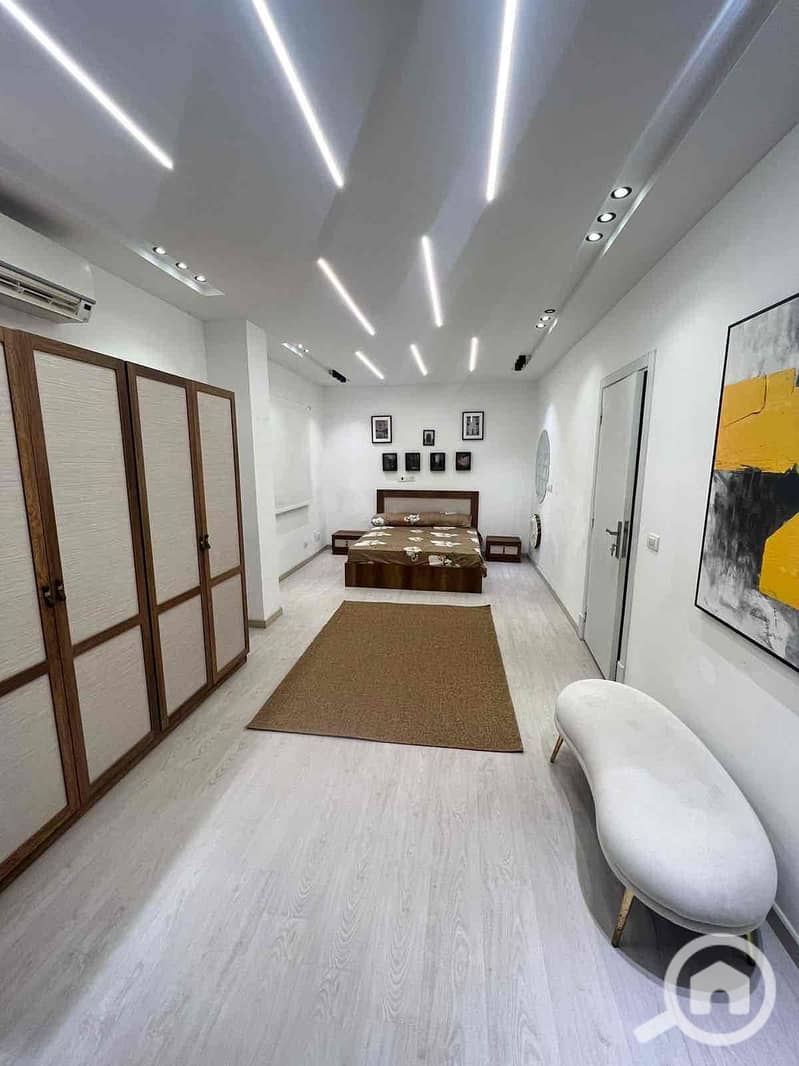 7 83ee862c-4db5-4a45-8672-92dce6080e1a. jpg