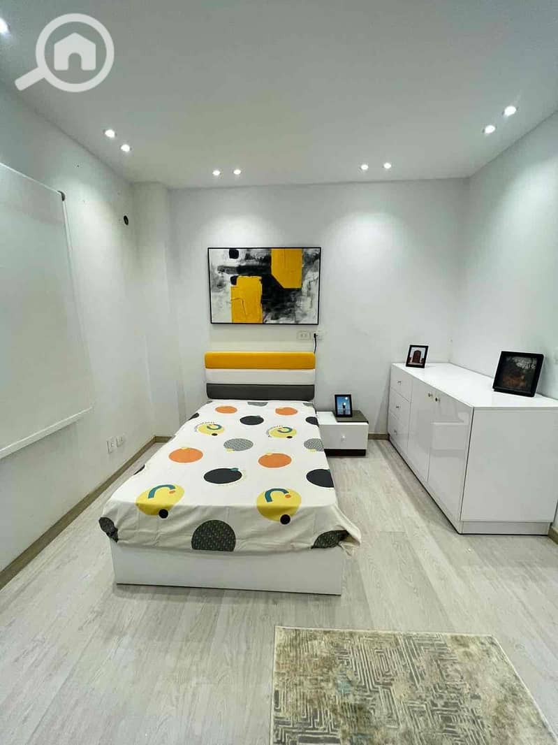 15 2a2a53ce-e053-42e8-abc4-436260d5aef6. jpg