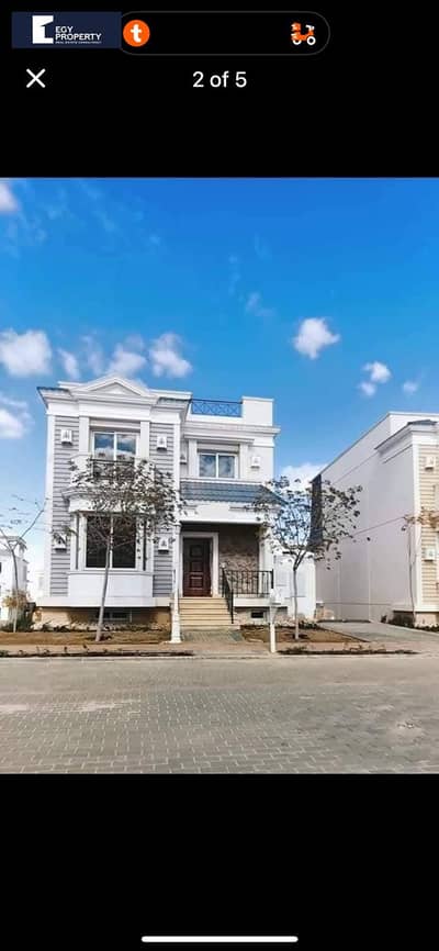 3 Bedroom Villa for Sale in 6th of October, Giza - ea1f32d9-5575-4003-b462-32f726665a1a. jpg