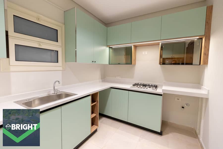 8 4c4b0516-577a-4707-bb4b-bacd732afc7f. jpg