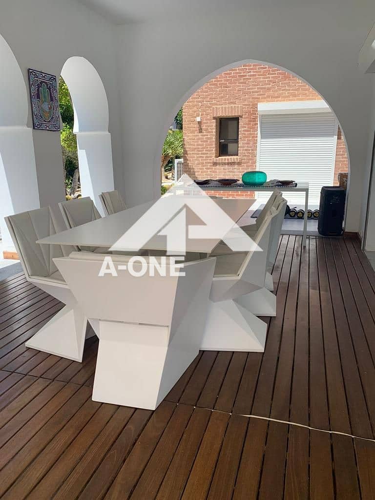 5 1b6f2a87-6f70-4afe-85a4-1748f334a432. jpeg