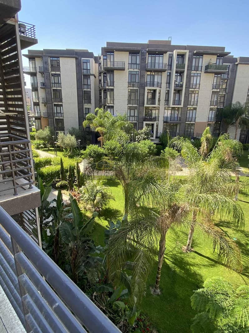 f73b8b2b-e0a5-47ae-8bde-ab48d20391dc. jpeg f73b8b2b-e0a5-47ae-8bde-ab48d20391dc. jpeg