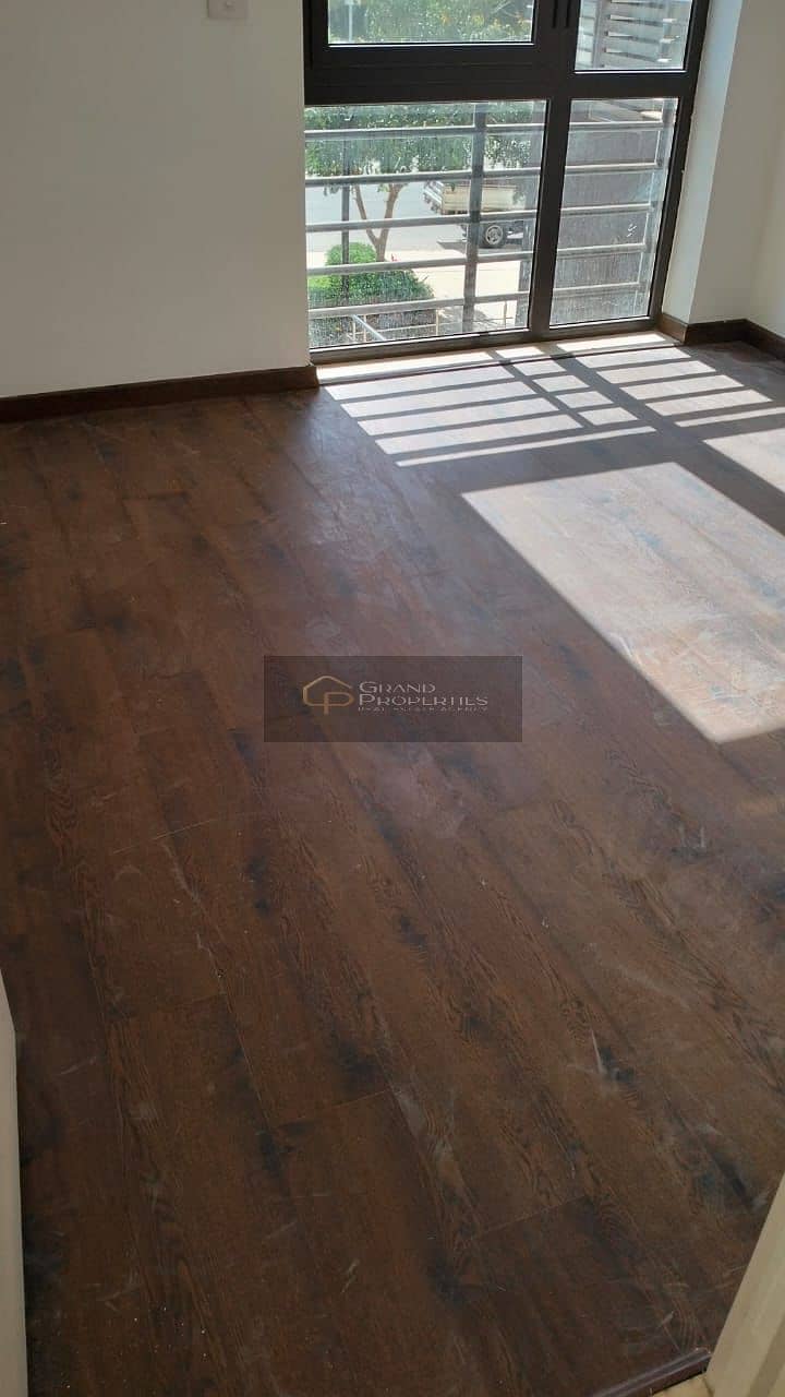 4 WhatsApp Image 2025-10-30 at 9.52. 32 PM. jpeg