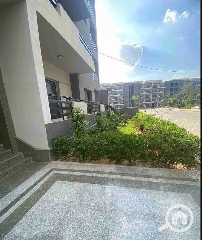 6 495449645_693471643383856_1864566436355599923_n. jpg