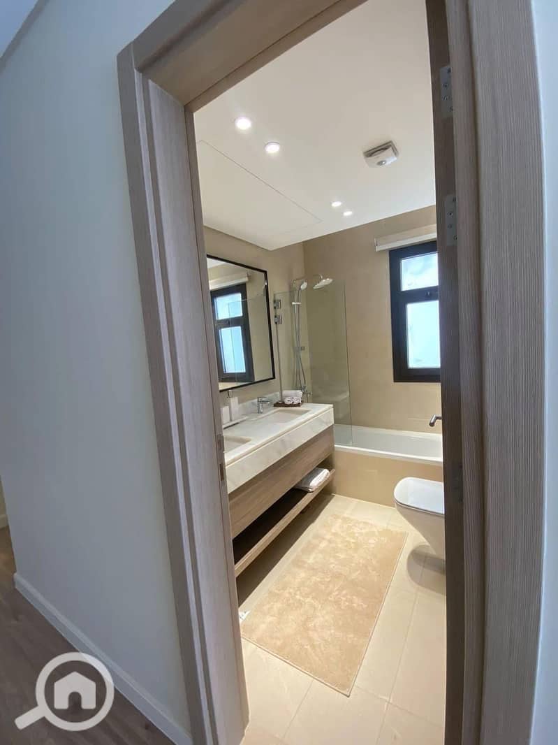 8 529302233_122150918582417267_989765468218893872_n. jpg