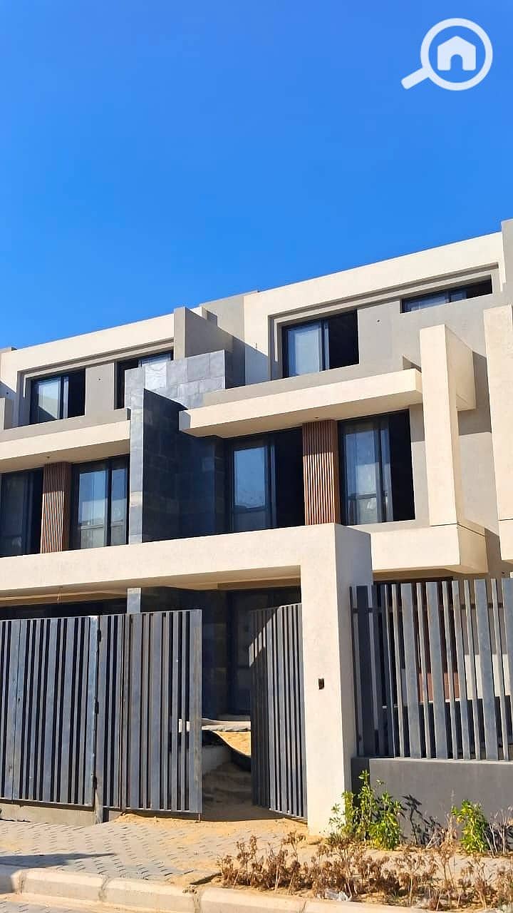 9 WhatsApp Image 2025-10-30 at 9.40. 53 PM (3). jpeg