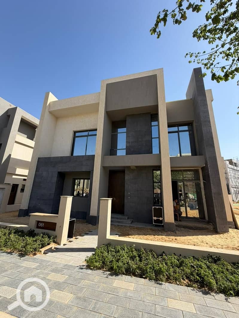 10 WhatsApp Image 2025-10-29 at 3.16. 25 PM. jpeg