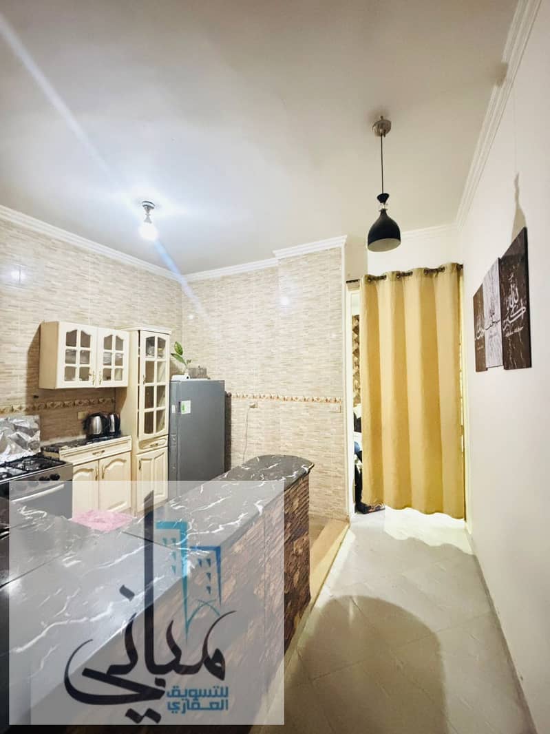 7 4da0952a-8cfd-40f8-9b44-61890e96912e. jpeg