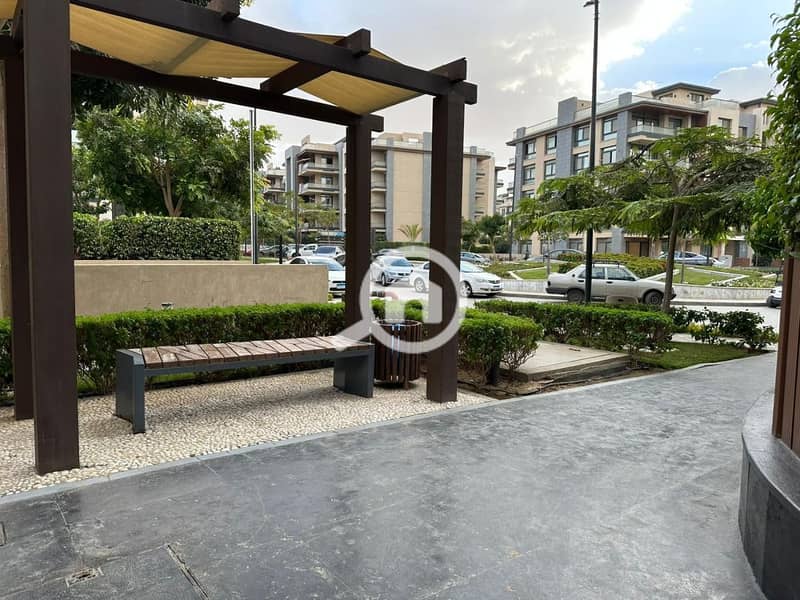 9 WhatsApp Image 2025-08-27 at 17.39. 48_529ceecf. jpg